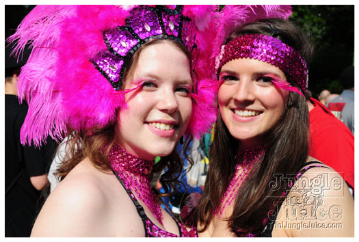 berlin_carnival_fantastic_flamingos_may23-096