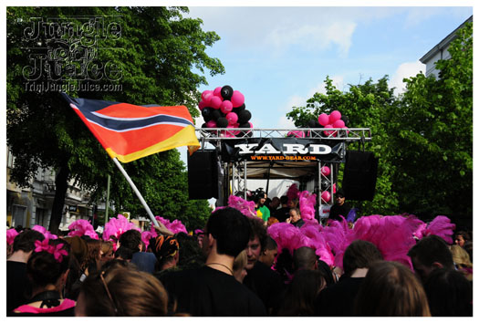 berlin_carnival_fantastic_flamingos_may23-099