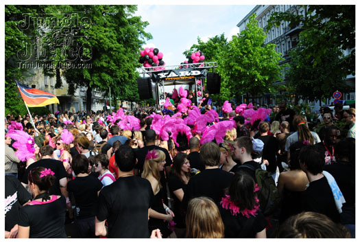 berlin_carnival_fantastic_flamingos_may23-101
