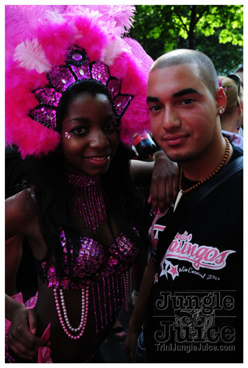 berlin_carnival_fantastic_flamingos_may23-102