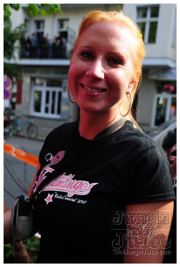 berlin_carnival_fantastic_flamingos_may23-103