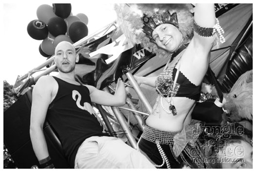 berlin_carnival_fantastic_flamingos_may23-156