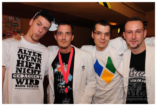 berlin_carnival_glow_may22-001