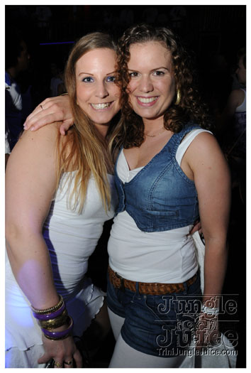 berlin_carnival_glow_may22-003