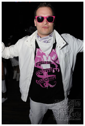 berlin_carnival_glow_may22-009