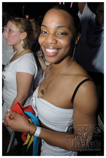 berlin_carnival_glow_may22-023