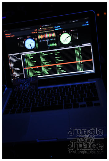 berlin_carnival_glow_may22-034