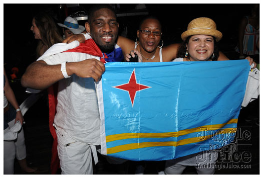 berlin_carnival_glow_may22-044