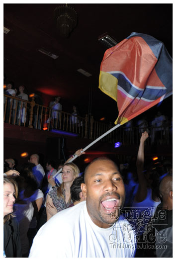 berlin_carnival_glow_may22-055