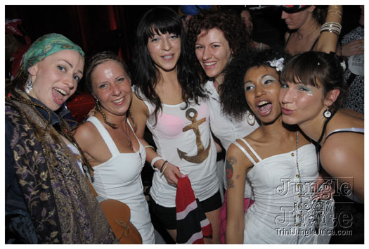 berlin_carnival_glow_may22-119