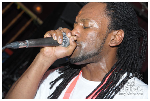 berlin_carnival_glow_may22-140