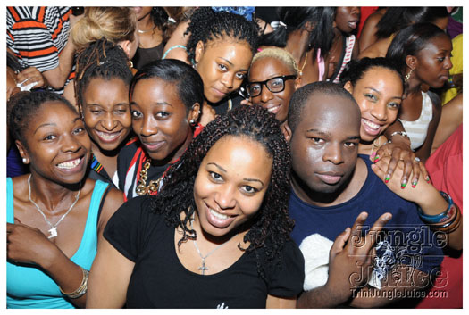 berlin_carnival_jump_up_may21-040