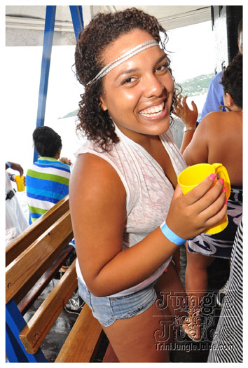 bikini_cruise_aug7_2010-010