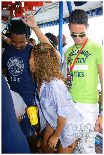 bikini_cruise_aug7_2010-046