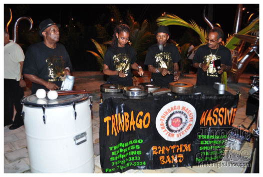 black_n_white_2010_oct8-006