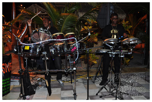 black_n_white_2010_oct8-007