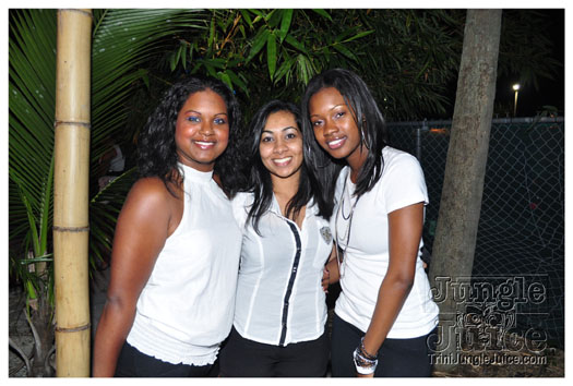 black_n_white_2010_oct8-026