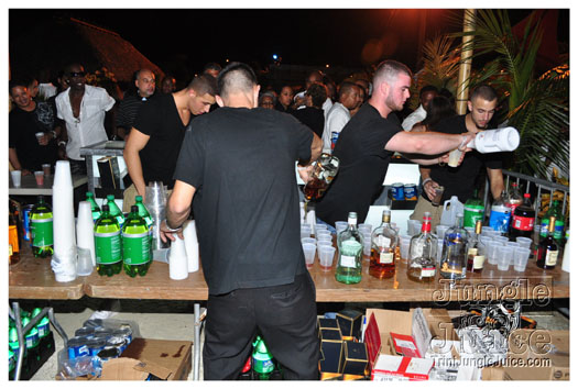 black_n_white_2010_oct8-027