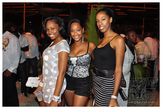 black_n_white_2010_oct8-031