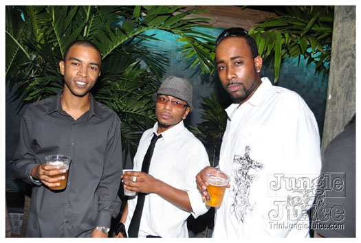 black_n_white_2010_oct8-036