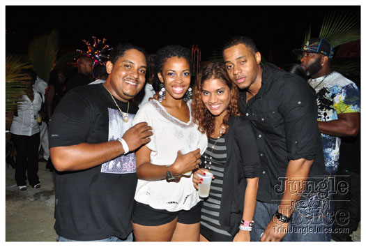 black_n_white_2010_oct8-067