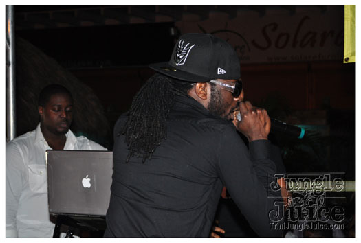 black_n_white_2010_oct8-070