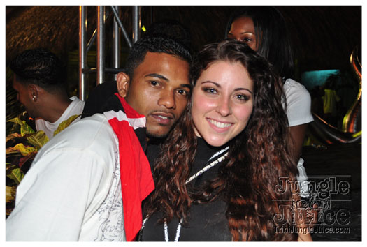 black_n_white_2010_oct8-106