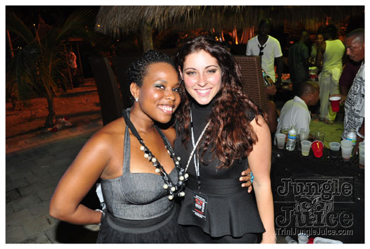 black_n_white_2010_oct8-111