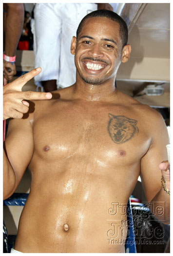 booze_cruise_2010_pt1-040