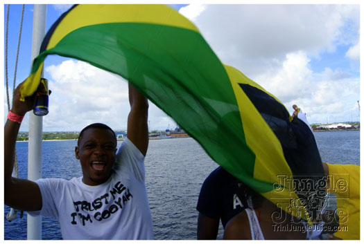 booze_cruise_2010_pt1-051