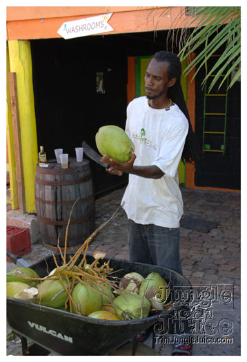 booze_cruise_2010_pt1-055