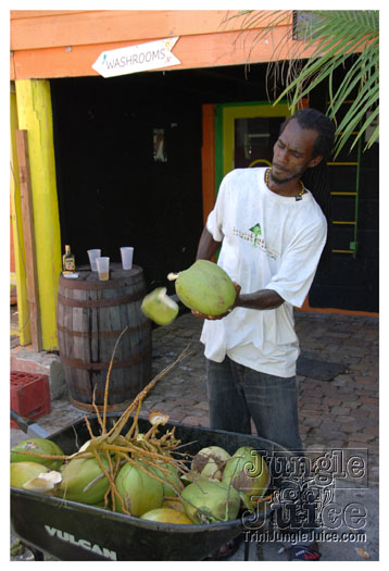 booze_cruise_2010_pt1-056