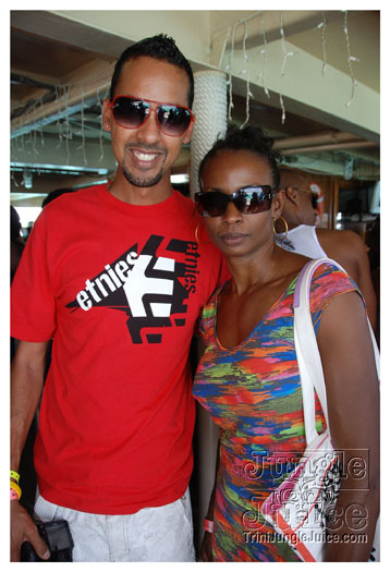 booze_cruise_2010_pt1-099