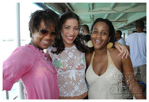 booze_cruise_2010_pt1-106