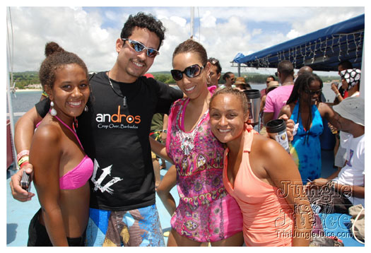 booze_cruise_2010_pt2-005