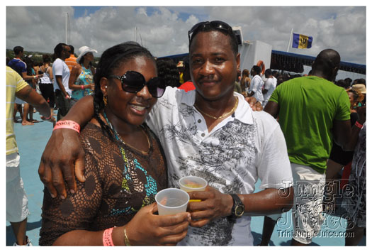 booze_cruise_2010_pt2-011