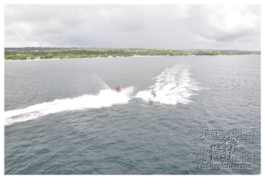 booze_cruise_2010_pt2-017