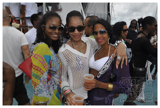 booze_cruise_2010_pt2-018