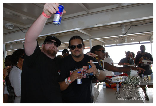 booze_cruise_2010_pt2-034