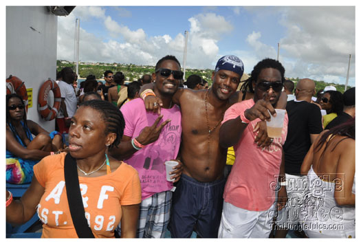 booze_cruise_2010_pt2-062