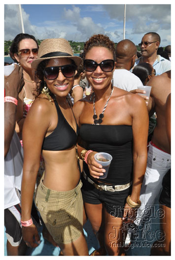 booze_cruise_2010_pt2-070