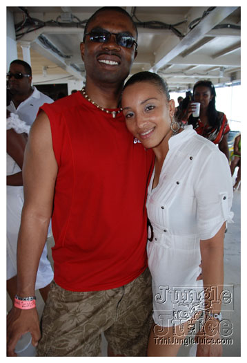 booze_cruise_2010_pt2-072