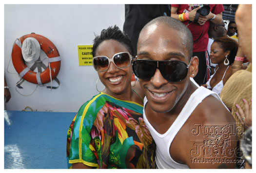 booze_cruise_2010_pt2-125