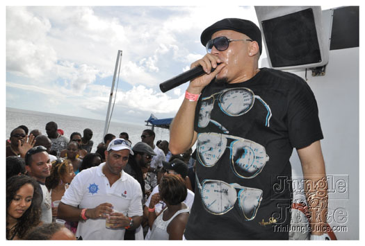 booze_cruise_2010_pt2-126