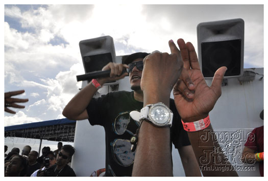 booze_cruise_2010_pt2-127