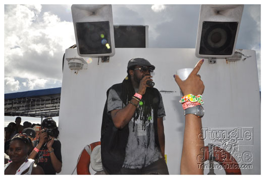 booze_cruise_2010_pt2-142