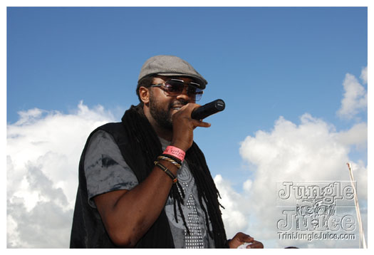 booze_cruise_2010_pt2-148