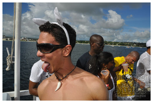 booze_cruise_2010_pt2-157