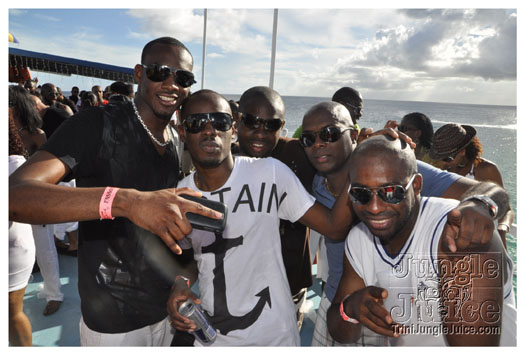 booze_cruise_2010_pt2-181