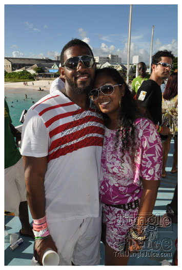 booze_cruise_2010_pt2-185